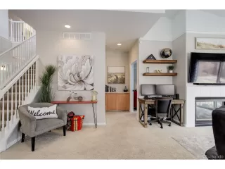 Photo #5: 7924945 Listing