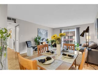 Photo #5: 7925666 Listing 