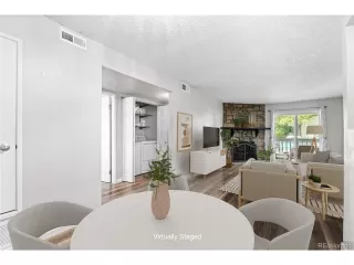 Photo #4: 7927101 Listing