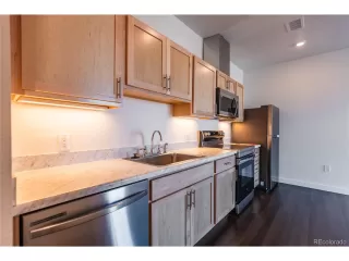 Photo #5: 7931656 Listing