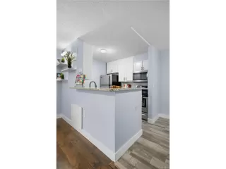 Photo #6: 7933030 Listing 