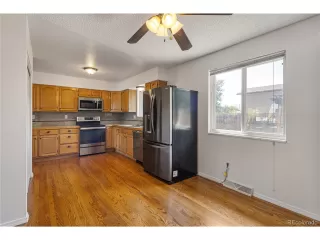 Photo #6: 7934474 Listing
