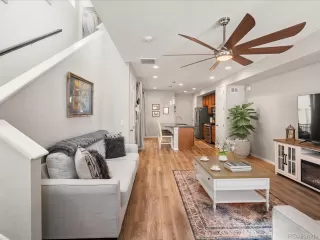 Photo #2: 7934887 Listing