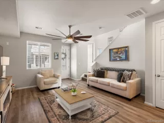 Photo #3: 7934887 Listing