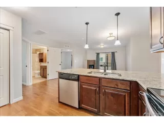 Photo #3: 7935737 Listing