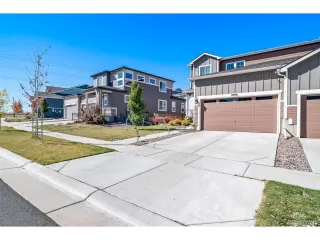 Photo #5: 7939463 Listing