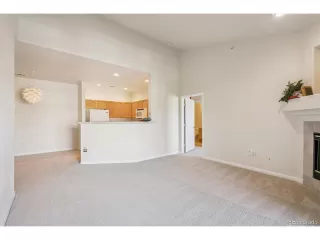 Photo #6: 7940083 Listing