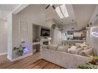 Photo #6: 7941314 Listing