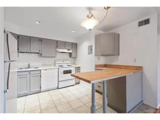 Photo #3: 7942007 Listing