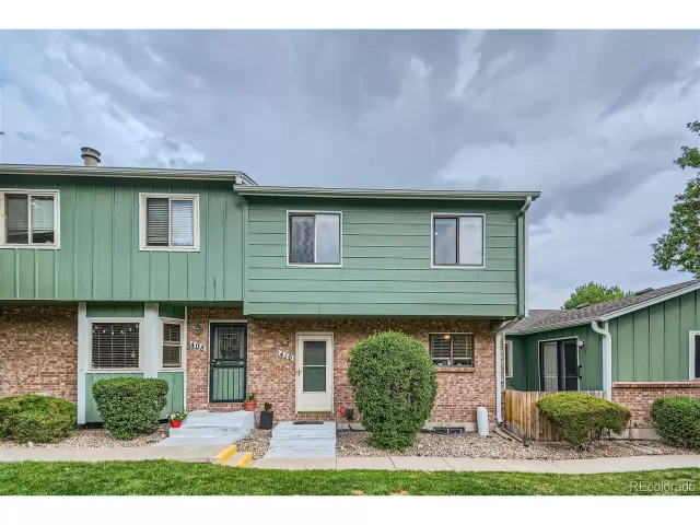 MLS: 7944176 Condo For Sale