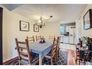 Photo #6: 7944176 Listing