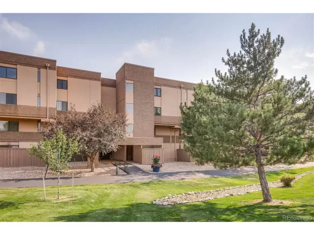 MLS: 7944998 Condo For Sale