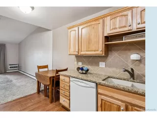 Photo #4: 7945436 Listing