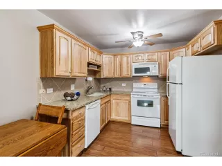 Photo #6: 7945436 Listing