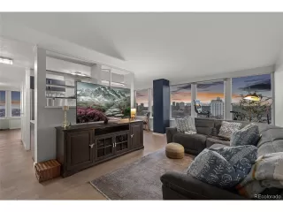 Photo #6: 7945722 Listing