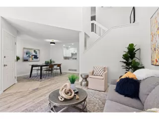 Photo #5: 7949314 Listing 