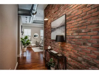 Photo #2: 7950900 Listing