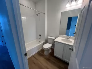 Photo #6: 7951089 Listing