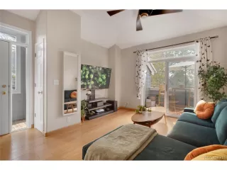 Photo #5: 7953870 Listing 