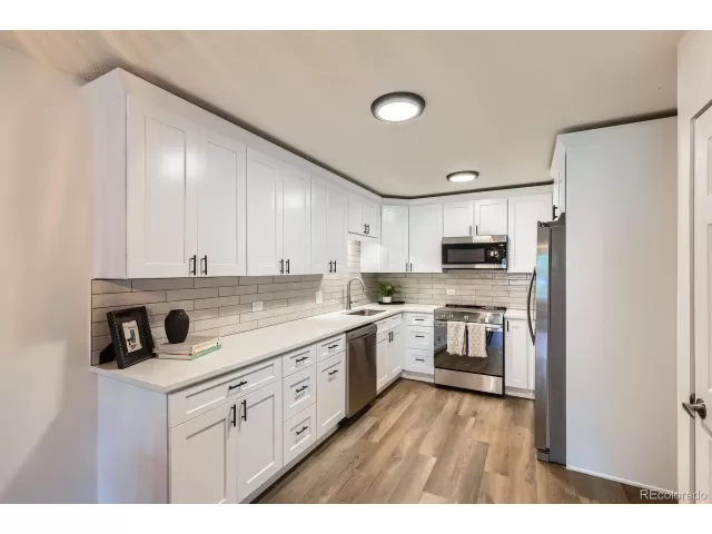 MLS: 7955197 Condo For Sale