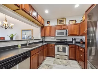 Photo #6: 7956858 Listing 