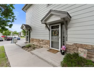 Photo #3: 7957019 Listing