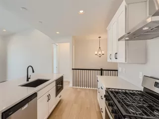 Photo #6: 7957256 Listing 