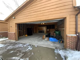 Photo #5: 7958940 Listing