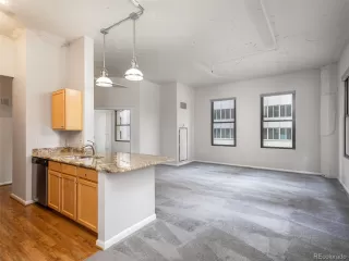 Photo #4: 7963299 Listing 