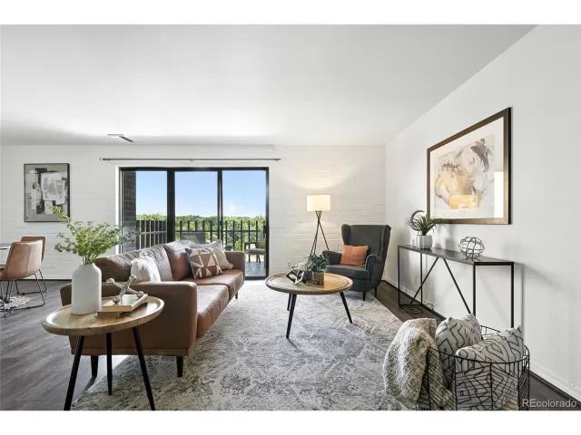 MLS: 7964403 Condo For Sale