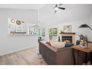 Photo #2: 7965667 Listing