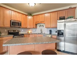 Photo #6: 7965698 Listing