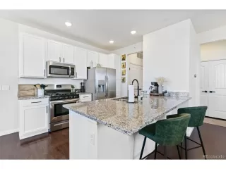 Photo #6: 7969779 Listing