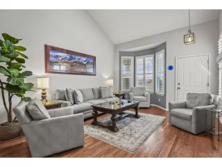 Photo #4: 7973658 Listing