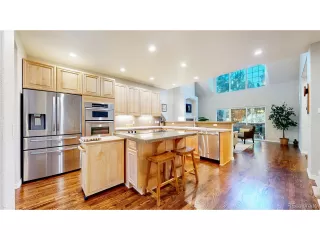 Photo #5: 7975936 Listing