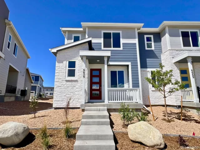 MLS: 7977193 Condo For Sale