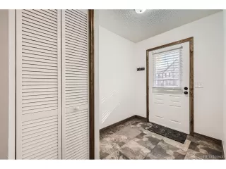 Photo #3: 7983792 Listing