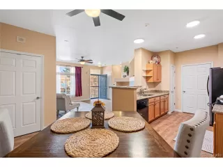 Photo #4: 7985946 Listing