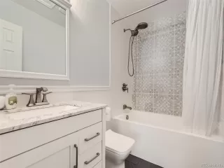 Photo #5: 7986589 Listing