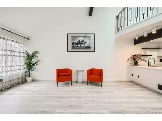 Photo #6: 7987636 Listing