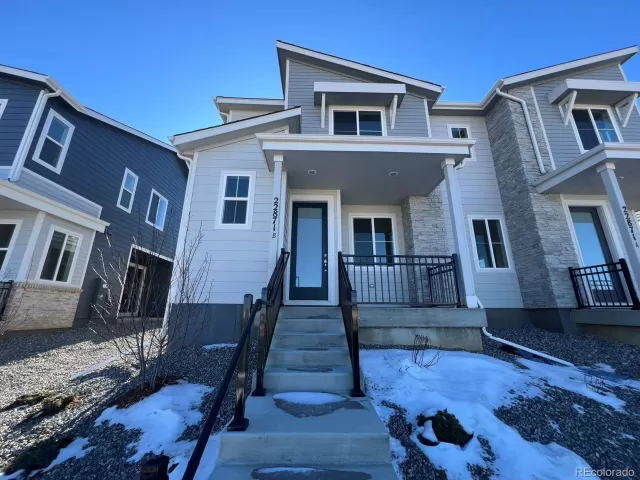 MLS: 7988166 Condo For Sale