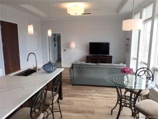 Photo #3: 7988193 Listing 