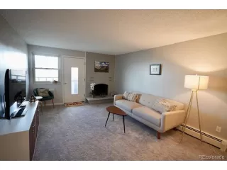 Photo #4: 7989702 Listing 