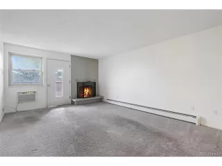 Photo #5: 7989702 Listing 