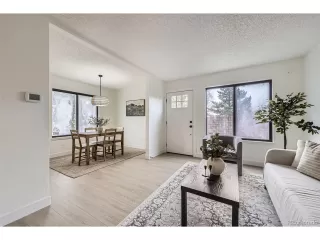 Photo #3: 7989798 Listing