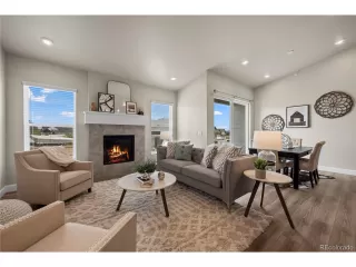 Photo #4: 7990826 Listing