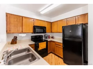 Photo #5: 7990927 Listing