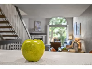 Photo #2: 7992092 Listing