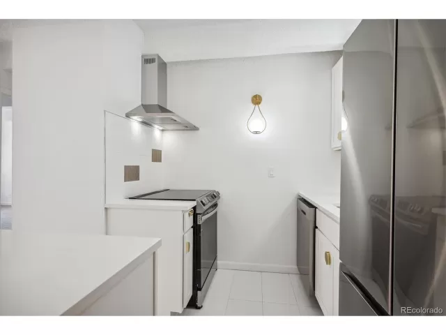 MLS: 7992200 Condo For Sale