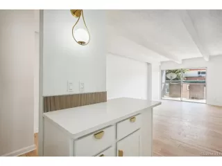 Photo #3: 7992200 Listing